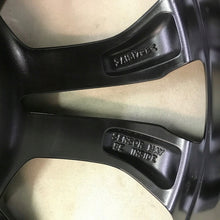 Laden Sie das Bild in den Galerie-Viewer, 1x Alufelge 18 Zoll 7.0&quot; 5x108 47 5ET Glanz Schwarz L1TC-H1A Ford Rim Wheel