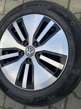 Load image into Gallery viewer, 1x Alufelge 16 Zoll 6.5" 5x112 5GE601025 VW Golf Rim Wheel FEL9847841327tx