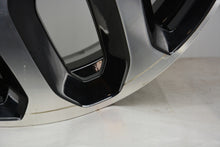 Laden Sie das Bild in den Galerie-Viewer, 4x Alufelge 17 Zoll 6.5&quot; 4x100 40ET Glanz 403004096R Renault Rim Wheel
