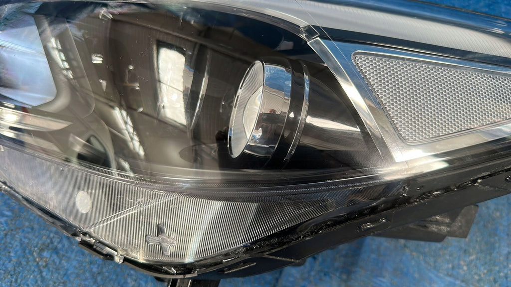 Frontscheinwerfer Hyundai Tucson 92101-D7200 Links Scheinwerfer Headlight