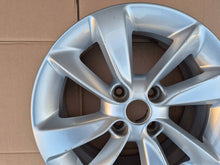 Load image into Gallery viewer, 1x Alufelge 15 Zoll 6.0" 4x100 39ET Opel Corsa D Rim Wheel FEL8732793246qk