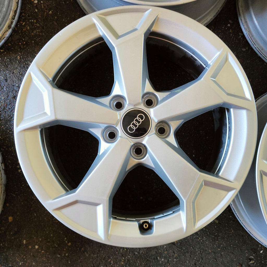 4x Alufelge 17 Zoll 6.5" 5x112 38ET Glanz Schwarz 83A601025 Audi Rim Wheel FEL2341509248nf