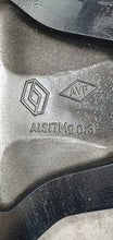 Load image into Gallery viewer, 1x Alufelge 18 Zoll 6.5" 5x114.3 32ET 403000722R Dacia Duster III 1 Rim Wheel FEL5721590309oz