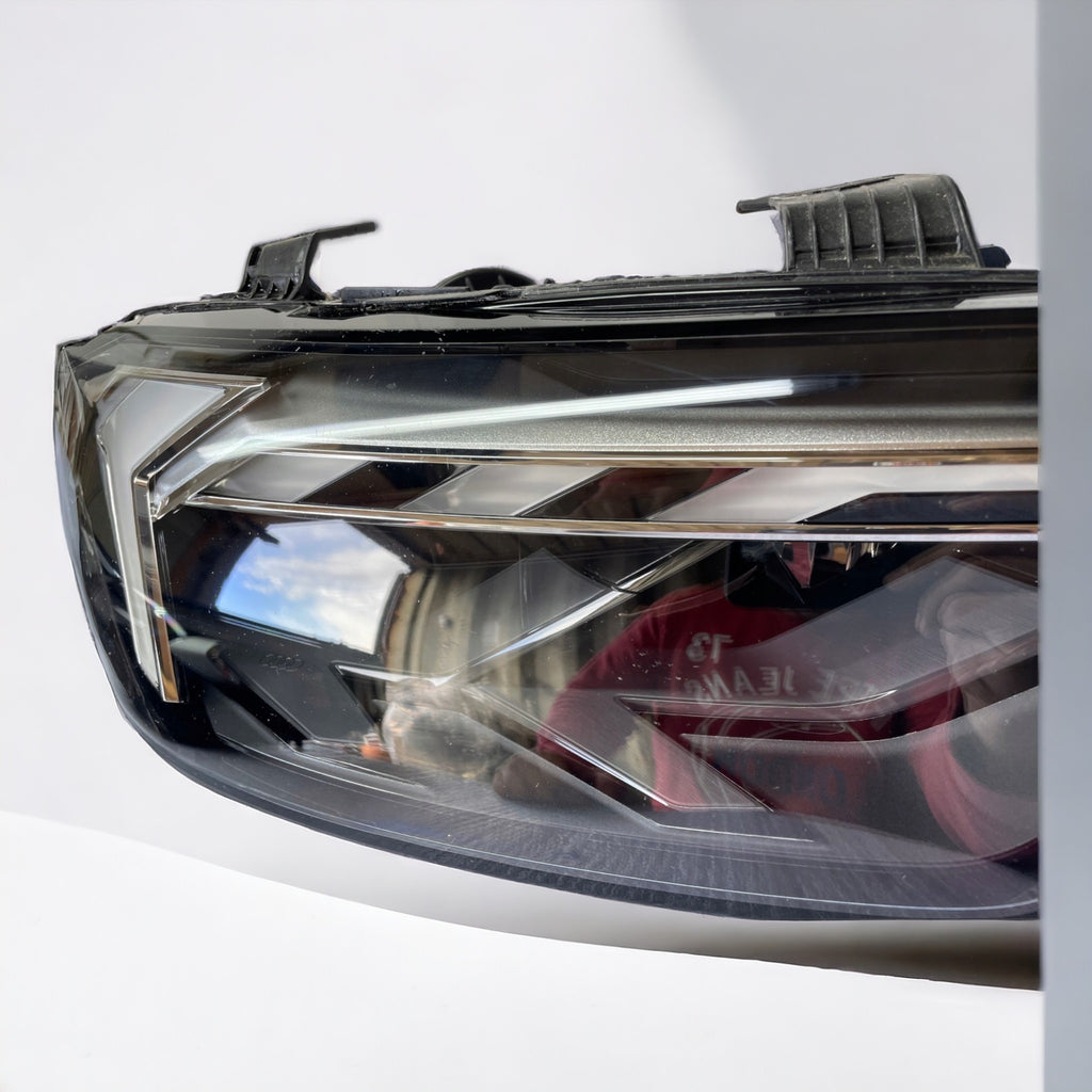 Frontscheinwerfer Audi A1 82A941034D LED Rechts Scheinwerfer Headlight