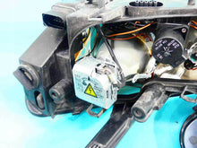 Laden Sie das Bild in den Galerie-Viewer, Frontscheinwerfer Ford Focus C-Max Xenon Rechts Scheinwerfer Headlight SCH3378096777po