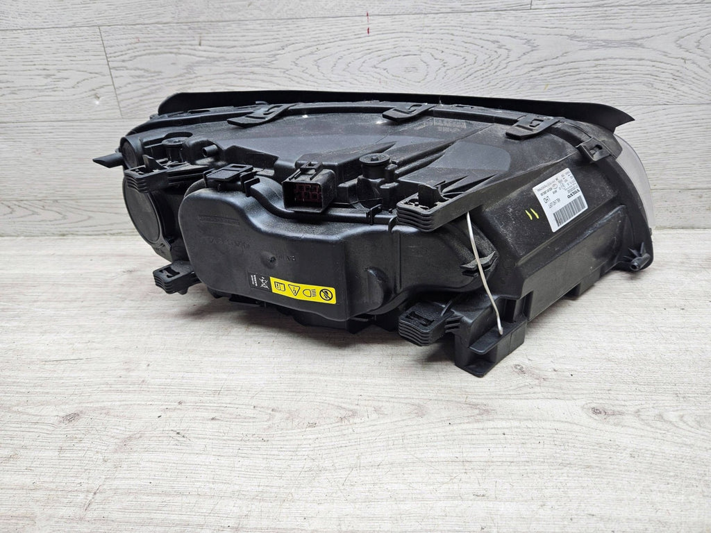 Frontscheinwerfer Volvo V70 31353532 Xenon Links Scheinwerfer Headlight SCH4085274849fv