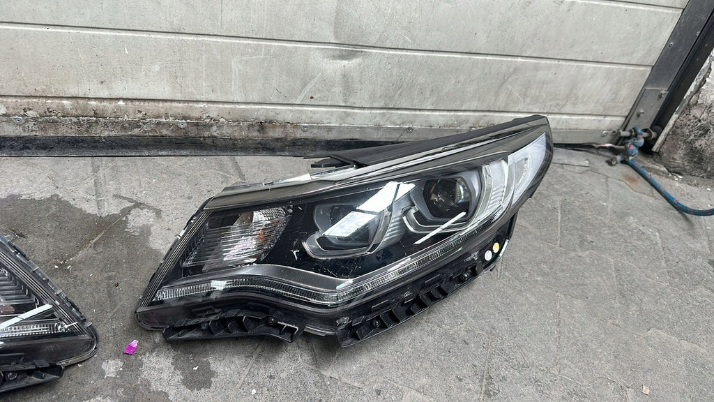 Frontscheinwerfer Kia Optima 92102-D4300 Ein Stück (Rechts oder Links) Headlight