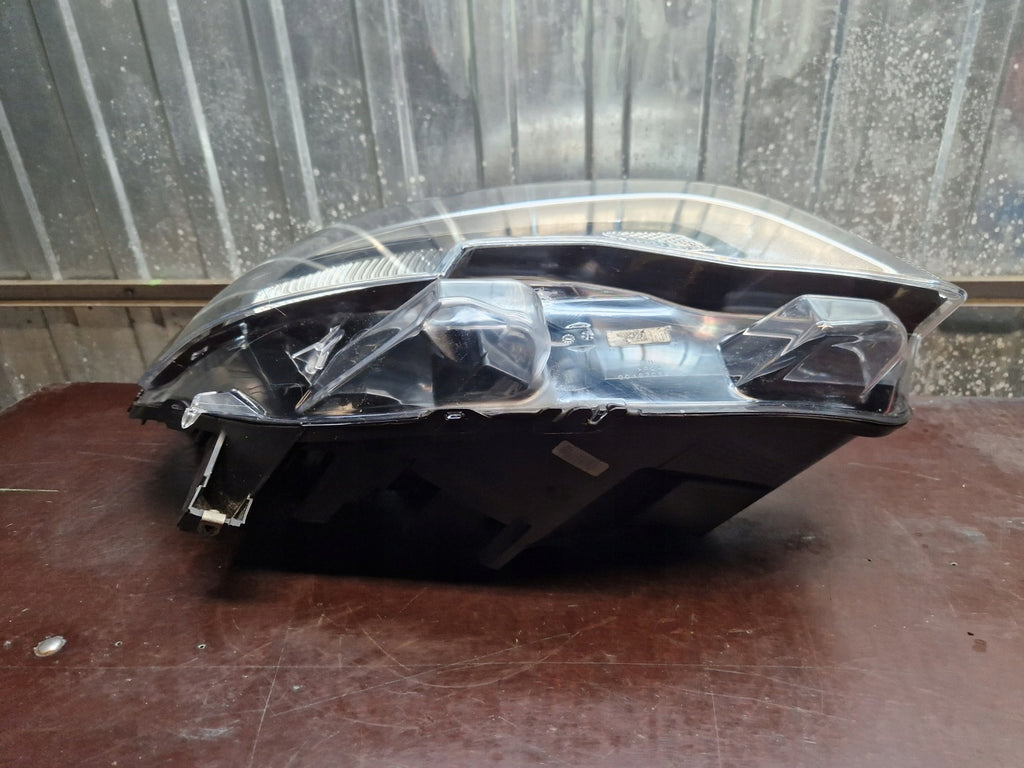 Frontscheinwerfer Peugeot Expert Traveller 9808572580-00 Rechts Headlight