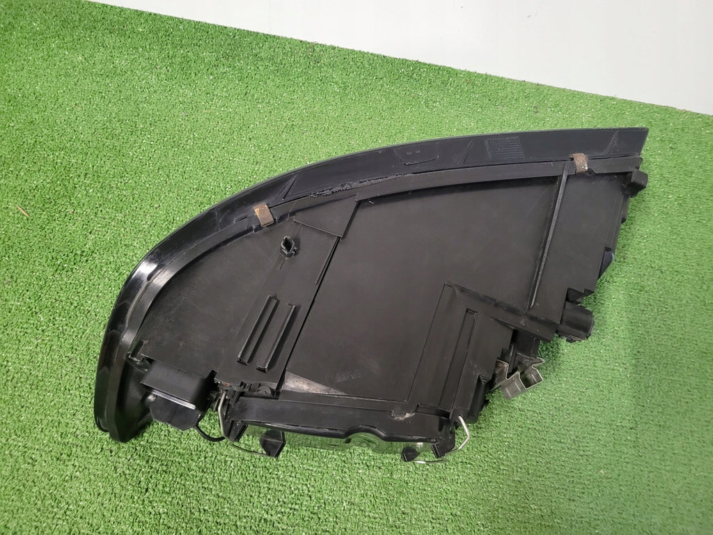 Frontscheinwerfer Volvo S40 V50 30744682 Xenon Rechts Scheinwerfer Headlight SCH8996626880mn