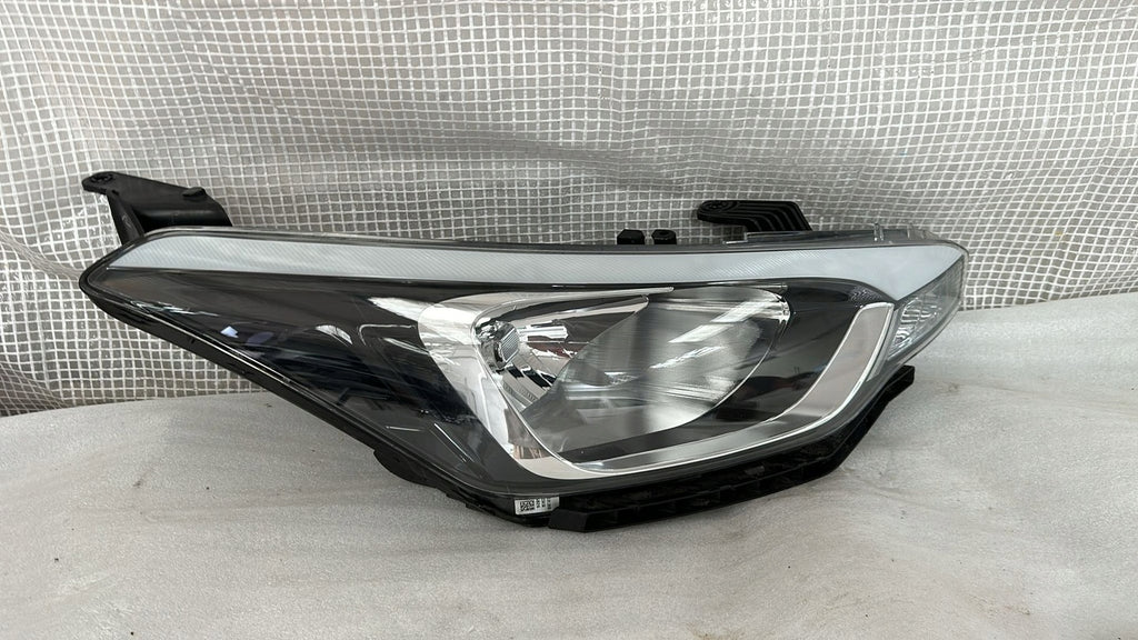 Frontscheinwerfer Hyundai I20 Rechts Scheinwerfer Headlight