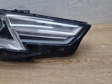 Laden Sie das Bild in den Galerie-Viewer, Frontscheinwerfer Audi A4 8W0941006 Rechts Scheinwerfer Headlight