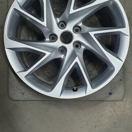 1x Alufelge 18 Zoll 8.0