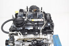 Load image into Gallery viewer, Motor BMW 2 U06 B38A15P 1.5 16TKm Benzin Engine Unkomplett MOT6984188576oz