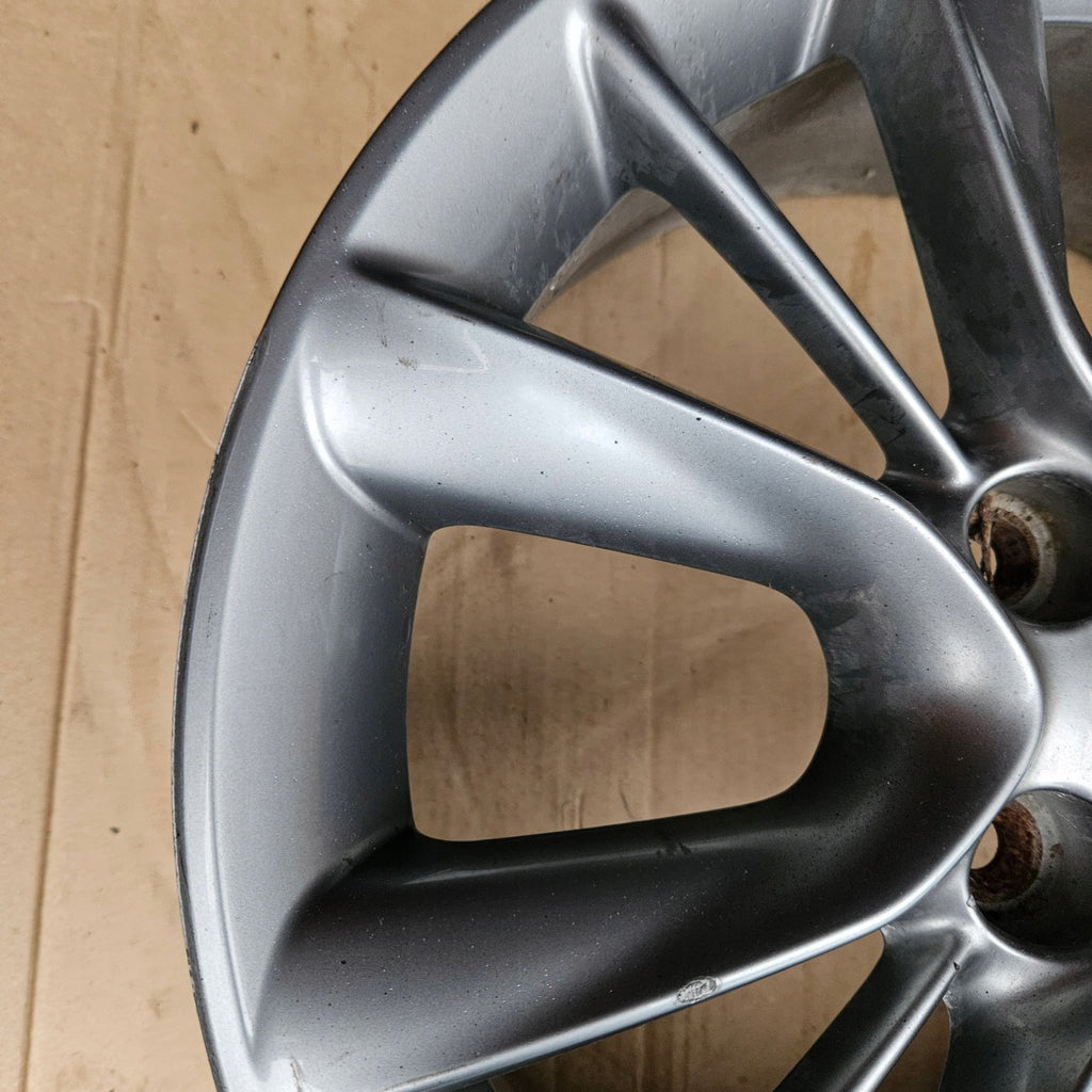 1x Alufelge 16 Zoll 6.5" 4x100 40ET Glanz Silber 13374019 Opel Corsa Rim Wheel FEL7756916663tv