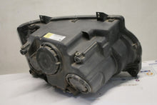 Laden Sie das Bild in den Galerie-Viewer, Frontscheinwerfer Land Rover Range L322 7H4213W030BA Xenon Rechts oder Links SCH4405112119vf