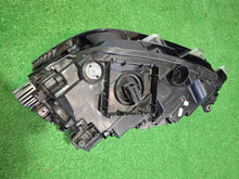 Load image into Gallery viewer, Frontscheinwerfer VW Sportsvan 517941036A 90111565 Rechts Scheinwerfer Headlight SCH5540833897yg