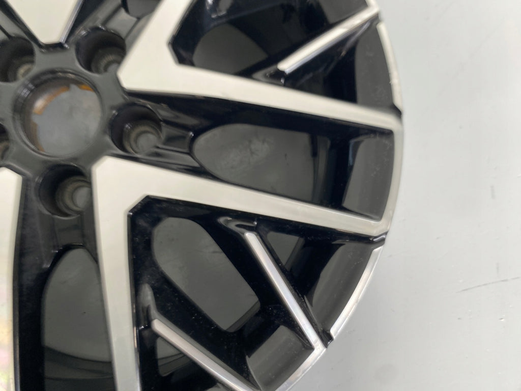 1x Alufelge 16 Zoll 6.5" 5x100 47ET Glanz Silber 6F0601025M Seat Ibiza Rim Wheel FEL6857127556dl