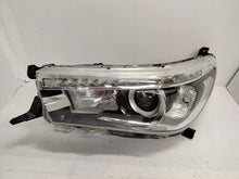 Laden Sie das Bild in den Galerie-Viewer, Frontscheinwerfer Toyota Hilux VIII LED Links Scheinwerfer Headlight SCH1727369180qv