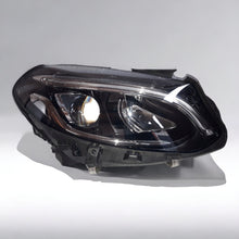 Laden Sie das Bild in den Galerie-Viewer, Frontscheinwerfer Mercedes-Benz W246 A2469067001 LED Rechts Headlight