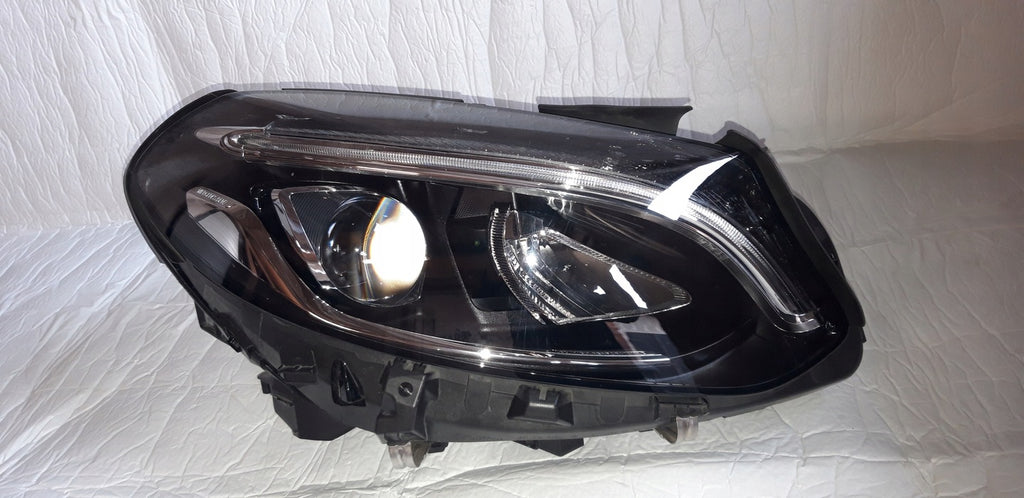 Frontscheinwerfer Mercedes-Benz W246 A2469067001 LED Rechts Headlight