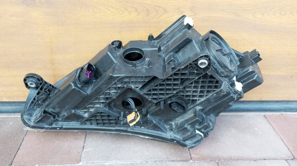 Frontscheinwerfer Skoda Superb III 3V1941016A Bi-Xenon Rechts Headlight