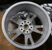 Laden Sie das Bild in den Galerie-Viewer, 4x Alufelge 17 Zoll 6.5" 5x112 8U0071497 Audi Q3 Rim Wheel FEL5606299900vs