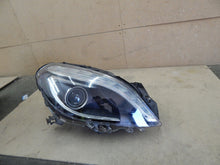 Load image into Gallery viewer, Frontscheinwerfer Mercedes-Benz W246 A2468207261 Bi-Xenon Rechts Headlight SCH5404772195oj