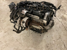 Laden Sie das Bild in den Galerie-Viewer, Motor VW Passat Tiguan Sharan CFG CFF 2.0 TDI Diesel Engine Unkomplett