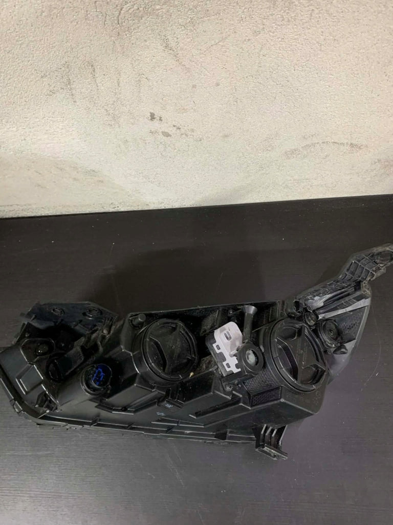 Frontscheinwerfer Hyundai Ioniq Rechts Scheinwerfer Headlight SCH6057082965jb