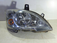Laden Sie das Bild in den Galerie-Viewer, Frontscheinwerfer Mercedes-Benz Vito W639 A6398201961 Halogen Rechts Headlight