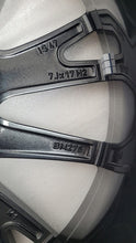 Load image into Gallery viewer, 1x Alufelge 17 Zoll 7.0" 5x112 47ET 6877936 BMW 2 F45 F48 F46 Rim Wheel FEL3033860906nz