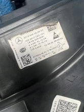 Load image into Gallery viewer, Frontscheinwerfer Mercedes-Benz W213 A2139069608 LED Rechts Headlight SCH7520093926cf
