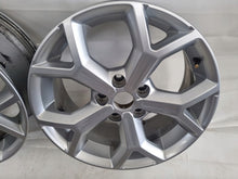 Laden Sie das Bild in den Galerie-Viewer, 1x Alufelge 17 Zoll 7.0" 5x114.3 40ET 403008932 Renault Talisman Clio III Captur FEL8381289627ns