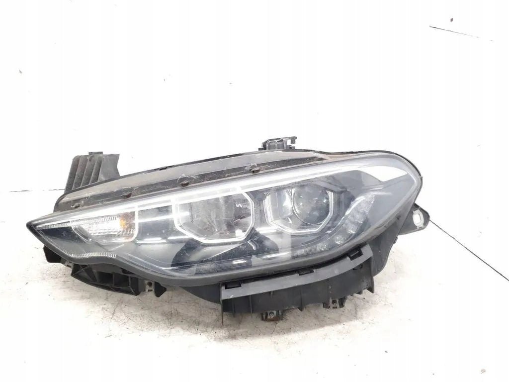 Frontscheinwerfer Fiat Tipo Hatchback 52109118 Links Scheinwerfer Headlight SCH7610079562cy