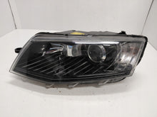 Laden Sie das Bild in den Galerie-Viewer, Frontscheinwerfer Skoda Octavia III 5E1941015B LED Links Scheinwerfer Headlight SCH3990206217nu