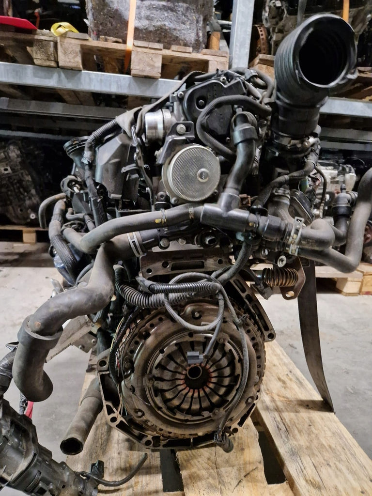Motor Nissan Renault Micra I Clio K9K628 1.5 DCI 104TKm 2015 Diesel Komplett