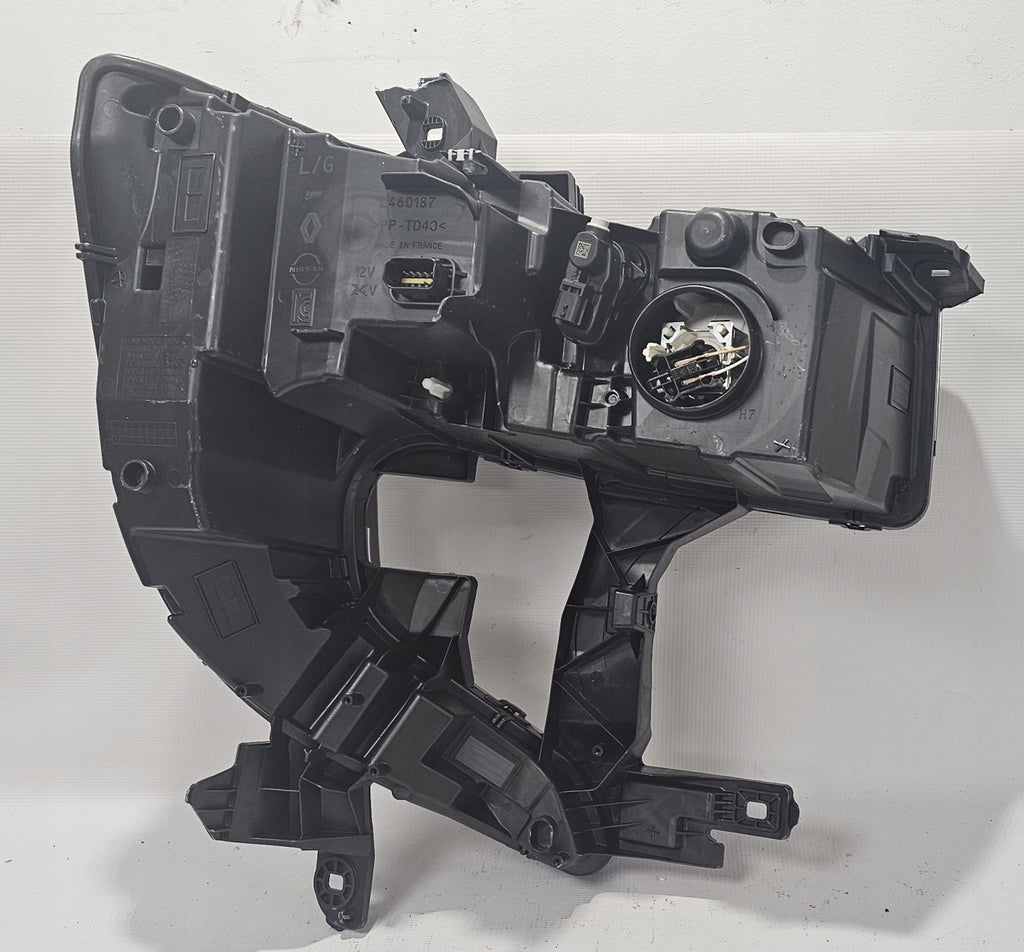 Frontscheinwerfer Nissan Interstar Master III 260609073R Links Headlight SCH4452047021oh