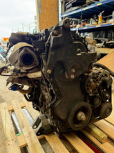 Load image into Gallery viewer, Motor Nissan Renault I R9M410 1.6 CDTI 96kW 160TKm 2016 Diesel Engine Komplett MOT8479530848ce