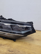 Laden Sie das Bild in den Galerie-Viewer, Frontscheinwerfer VW Passat B8 3G1941036P 3G1941774H full LED Rechts Headlight