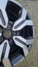 Laden Sie das Bild in den Galerie-Viewer, 1x Alufelge 17 Zoll 6.5&quot; 5x114.3 50ET Glanz Schwarz 403000531 Renault Rim Wheel