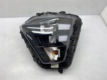 Load image into Gallery viewer, Frontscheinwerfer Hyundai Kona HF92112020 LED Ein Satz Scheinwerfer Headlight SCH2540555735iq