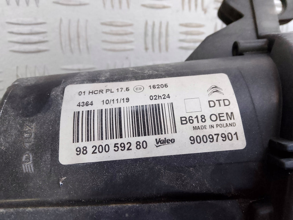 Frontscheinwerfer Citroën C3 III 9820059280 Rechts Scheinwerfer Headlight SCH7619823709df