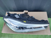 Laden Sie das Bild in den Galerie-Viewer, Frontscheinwerfer BMW 7 G11 G12 7483250-01 LED Rechts Scheinwerfer Headlight SCH1361711864du