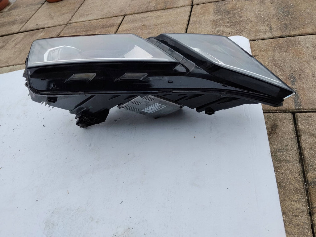 Frontscheinwerfer Skoda Octavia III 5E1941016D Rechts Scheinwerfer Headlight SCH9992221912vh
