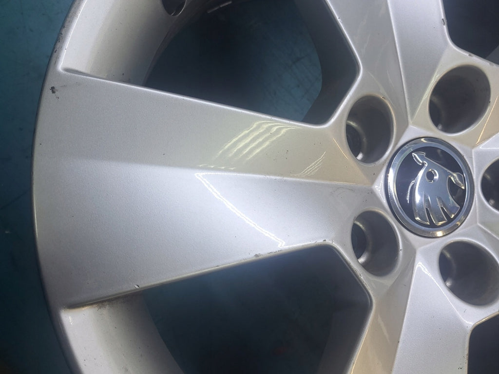 1x Alufelge 15 Zoll 6.0" 5x100 38ET 5JA601025L Skoda Fabia Iii Rim Wheel FEL8273920802gf