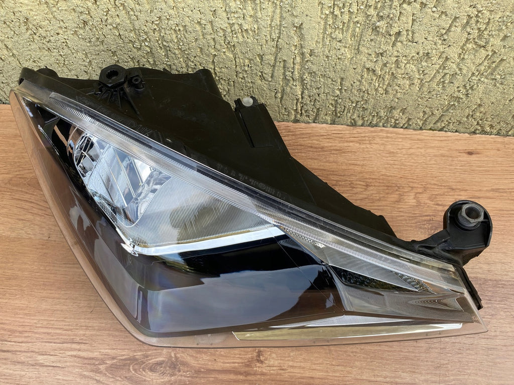 Frontscheinwerfer Seat Mii 1SL941016F 1EJ010671-02 Rechts Scheinwerfer Headlight