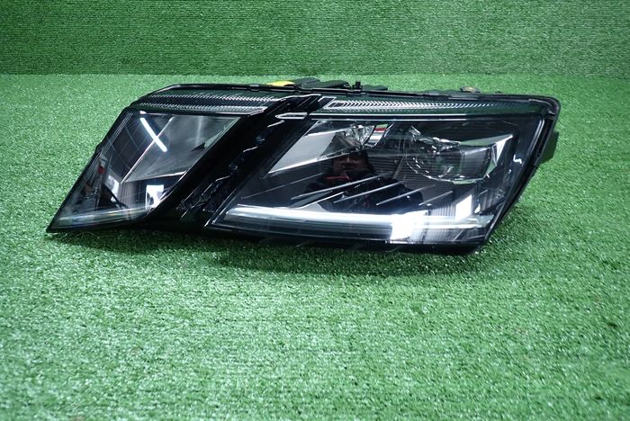 Frontscheinwerfer Skoda Octavia III 5E1941015D Links Scheinwerfer Headlight SCH7174225325gi