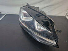 Laden Sie das Bild in den Galerie-Viewer, Frontscheinwerfer VW Golf VII Rechts Scheinwerfer Headlight SCH6837290842on