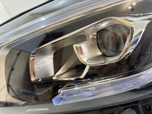 Laden Sie das Bild in den Galerie-Viewer, Frontscheinwerfer Mercedes-Benz W247 A2479063100 LED Links Headlight