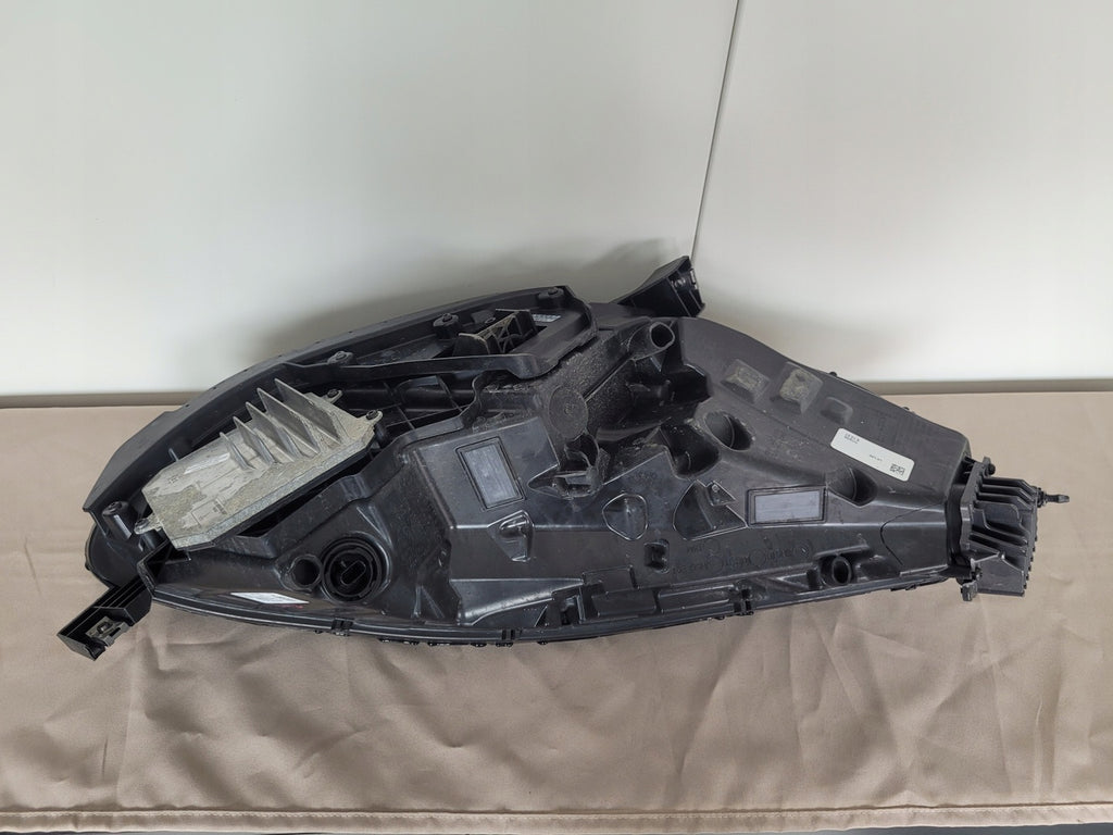 Frontscheinwerfer Tesla 3 1077375-00-C Links Scheinwerfer Headlight